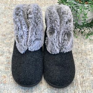 Ultra Ideas slippers
